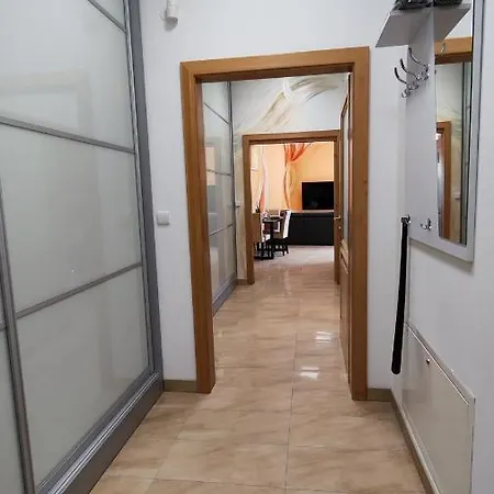Apartmany Dacice Apartment *