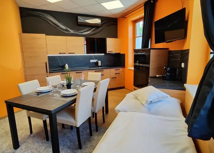 Apartmany Dacice شقة